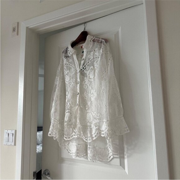 Farm rio: Off-White Swan Lake Guipure Shirt - Picture 6 of 7